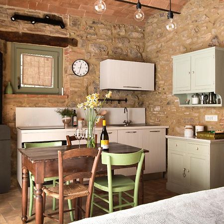 Il Borghetto - La Bottega Di Adele Loft Apartamento Castelnuovo dellʼAbate Exterior foto