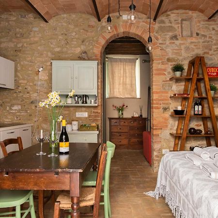 Il Borghetto - La Bottega Di Adele Loft Apartamento Castelnuovo dellʼAbate Exterior foto